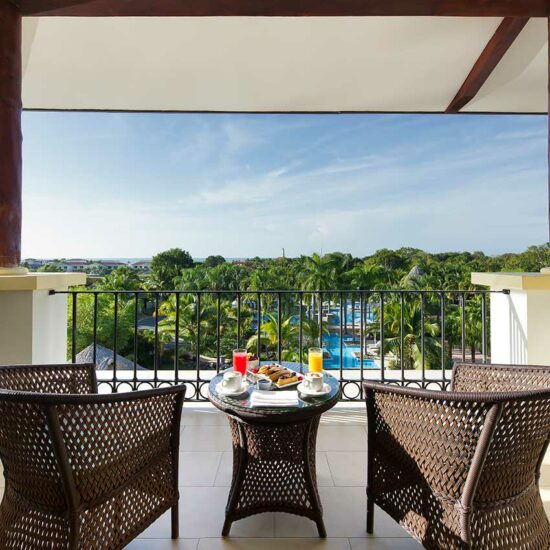 Balcon Piscina Buenaventura Golf & Beach Resort Panama