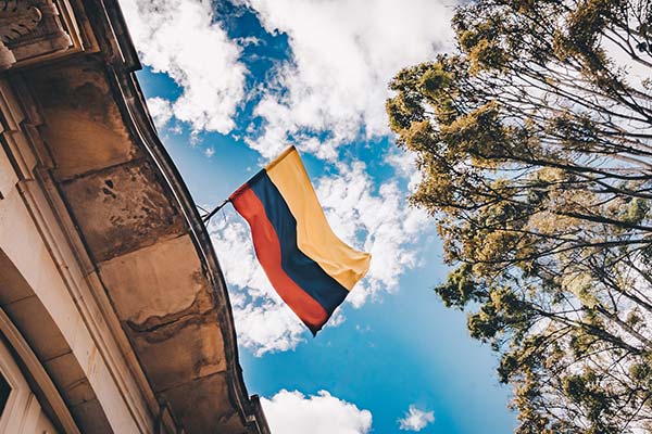 Bandera Colombia ASIVIAJO